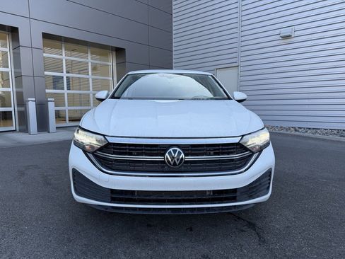 Used 2024 Volkswagen Jetta S image 5