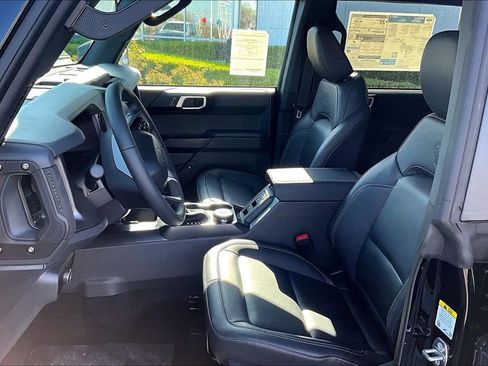 New 2026 Ford Bronco Big Bend image 9