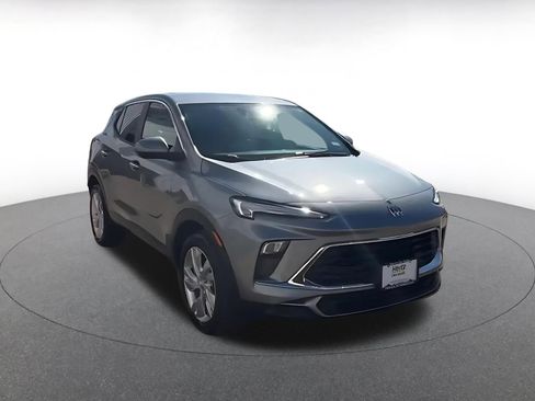 Used 2025 Buick Encore GX Preferred image 3