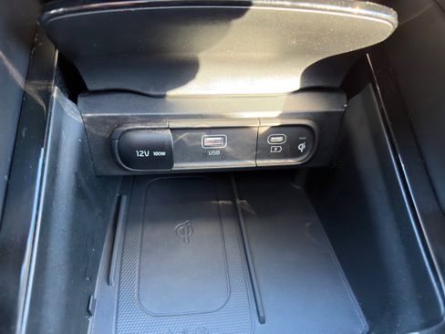 Used 2024 Kia Telluride S w/ S Sunroof Package image 39