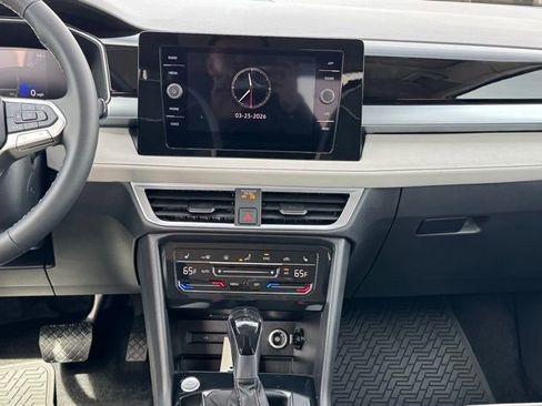 New 2026 Volkswagen Taos SE AWD/4WD image 15