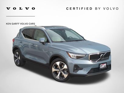 Used 2023 Volvo XC40 B5 Plus w/ Driver Assist Package