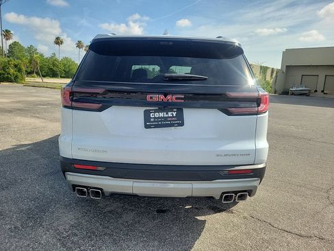 New 2026 GMC Acadia Elevation w/ Elevation Premium Package FWD image 6