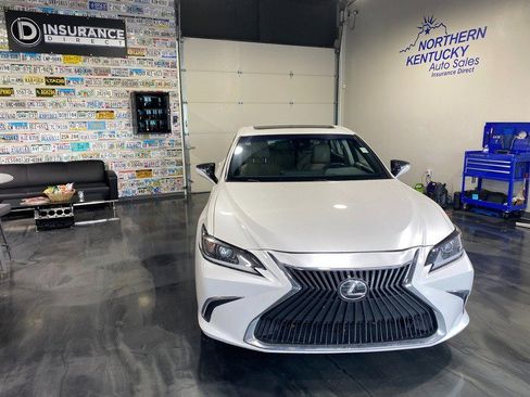 Used 2019 Lexus ES 350 FWD image 3