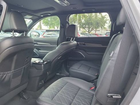 Used 2024 Kia Telluride SX X-Pro AWD/4WD image 8