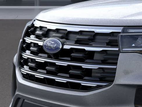 New 2026 Ford Explorer Active w/ Active Comfort Package AWD/4WD image 17