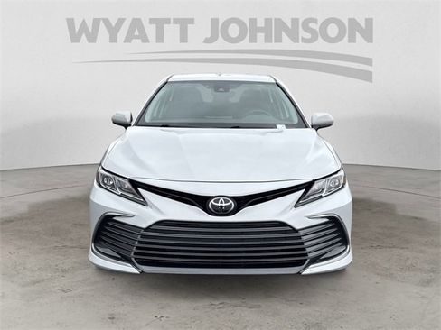 Certified 2023 Toyota Camry LE image 8