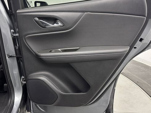 Used 2025 Chevrolet Blazer LT image 29