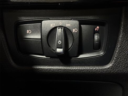 Used 2018 BMW 430i Convertible image 18