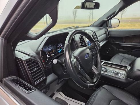 Used 2020 Ford Expedition Max Limited AWD/4WD image 16