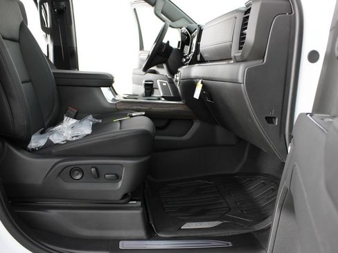 New 2026 GMC Sierra 1500 SLT w/ SLT Premium Plus Package AWD/4WD image 23