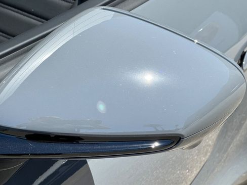 Used 2025 Porsche 911 Carrera S RWD image 39