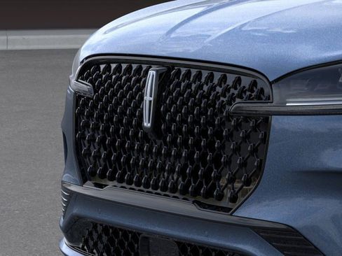 New 2026 Lincoln Aviator Reserve image 17
