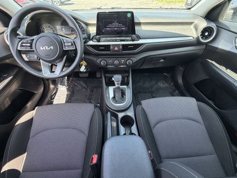 Certified 2024 Kia Forte LXS w/ LXS Technology Package FWD image 24