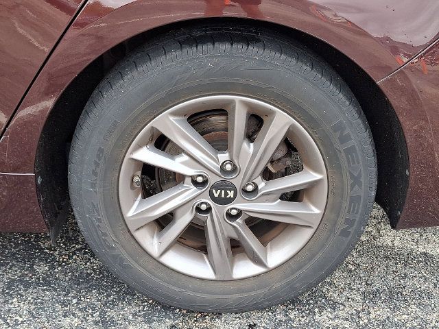 Used 2020 Kia Optima LX FWD image 5