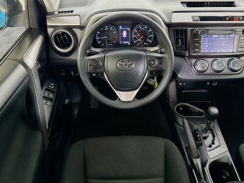 Used 2017 Toyota RAV4 LE image 16