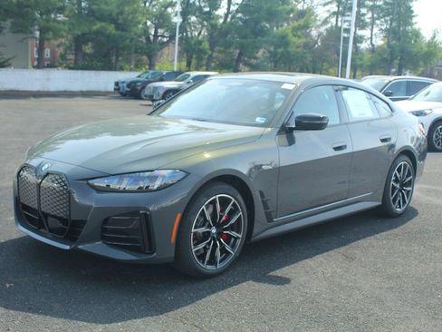 New 2026 BMW i4 xDrive40i w/ M Sport Package AWD/4WD image 4
