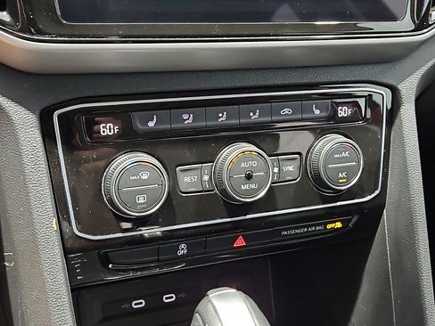 Certified 2023 Volkswagen Atlas SE AWD/4WD image 22