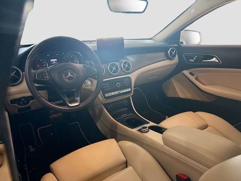 Used 2020 Mercedes-Benz GLA 250 GLA 250 image 22