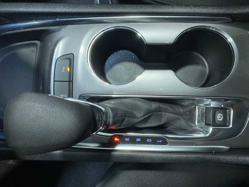 Used 2024 Chevrolet Malibu LT image 17