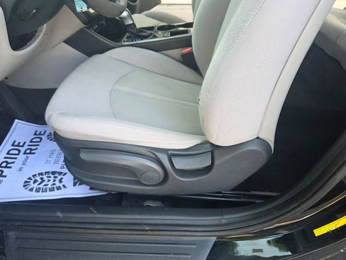 Used 2018 Hyundai Sonata SE FWD image 14