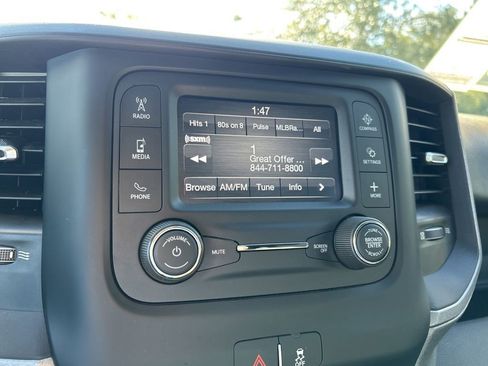 Used 2024 RAM 2500 Tradesman w/ Chrome Appearance Group image 29