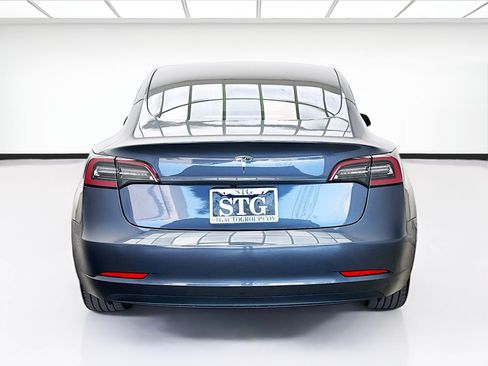 Used 2023 Tesla Model 3 Standard Range RWD image 5