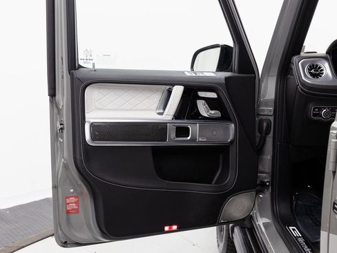 Certified 2025 Mercedes-Benz G 580 w/ EQ Technology image 5