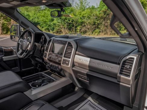Used 2021 Ford F350 Lariat w/ Lariat Ultimate Package AWD/4WD image 24