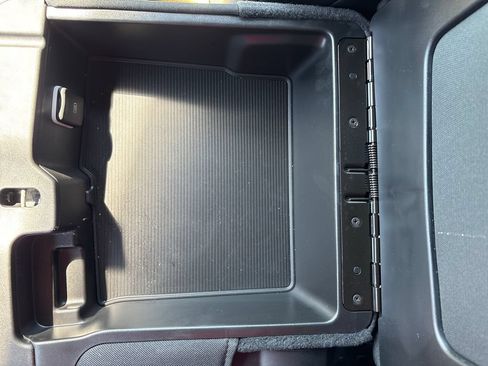 Used 2025 RAM 5500 Tradesman AWD/4WD image 18