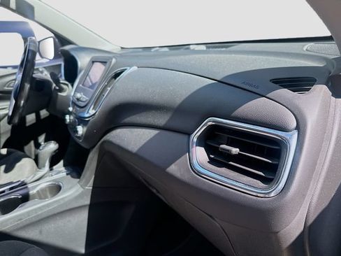 Used 2020 Chevrolet Equinox LT FWD image 29