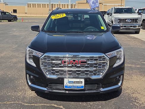 Used 2023 GMC Terrain Denali w/ Black Diamond Edition AWD/4WD image 8