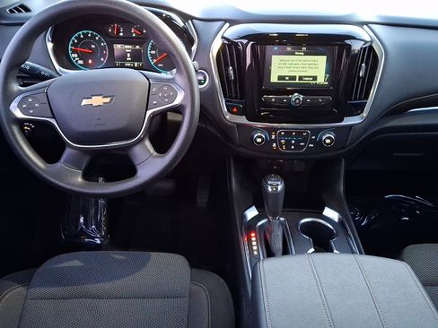 Used 2019 Chevrolet Traverse LS image 15