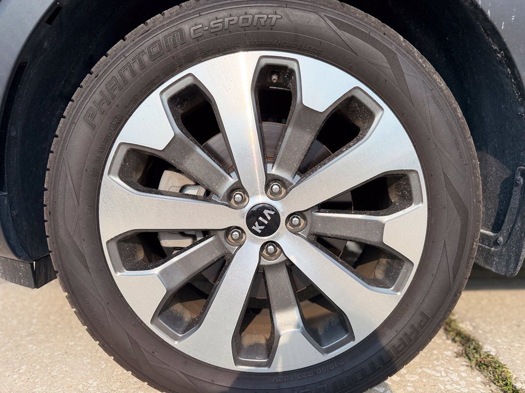 Used 2021 Kia Telluride S FWD image 10