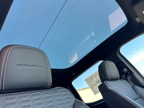 New 2025 GMC Sierra EV Denali image 17