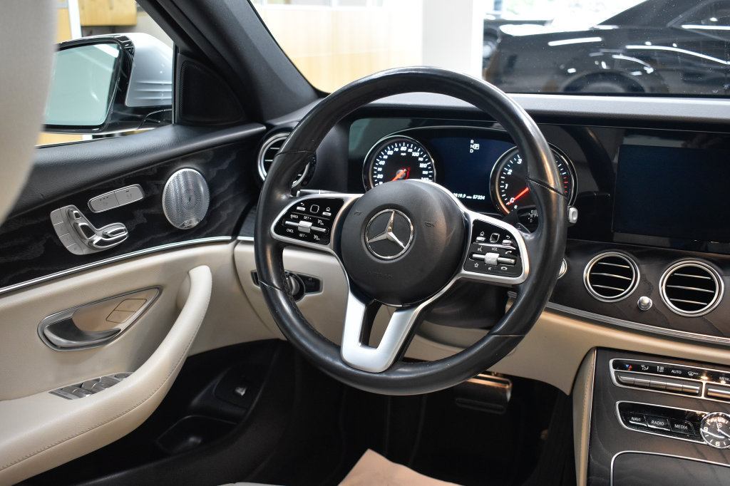 Used 2019 Mercedes-Benz E 300 4MATIC image 22