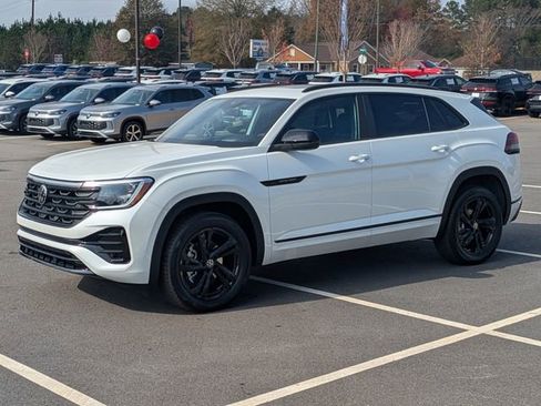 New 2026 Volkswagen Atlas Cross Sport SEL R-Line AWD/4WD image 8