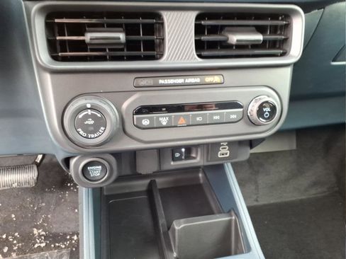 New 2026 Ford Maverick Lariat w/ Black Appearance Package image 12