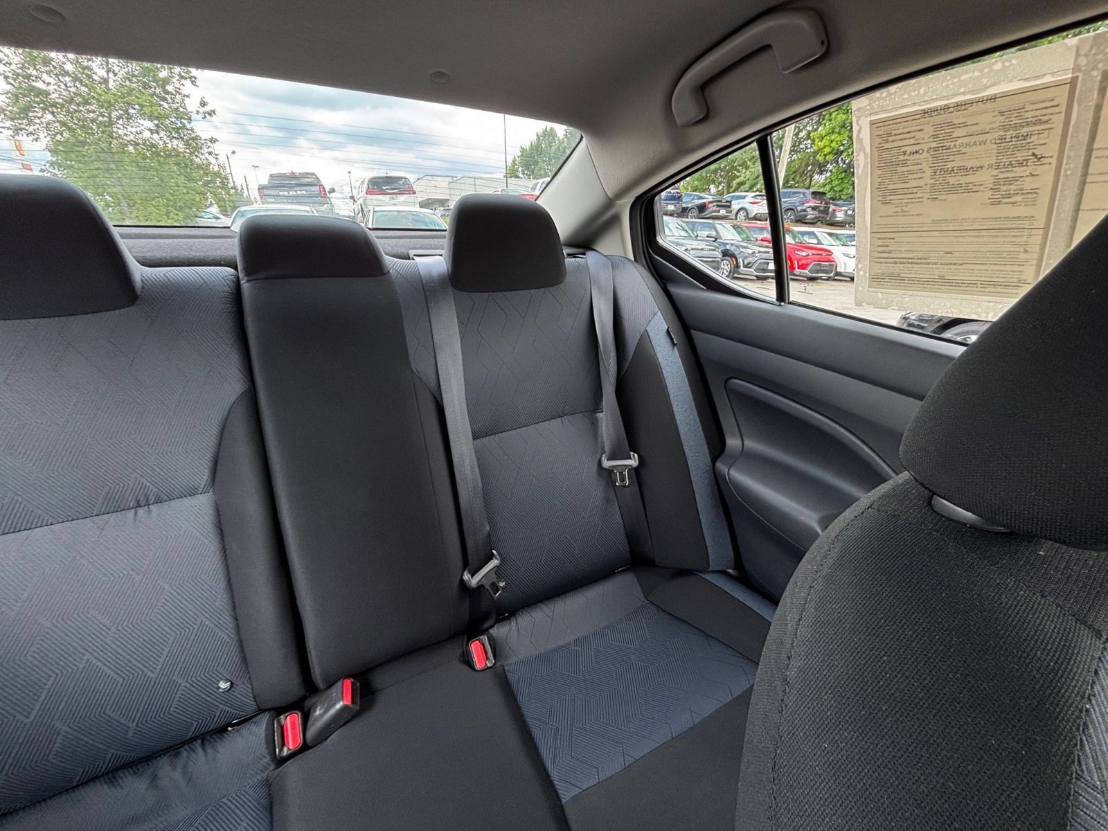 Used 2025 Nissan Versa SV FWD image 35