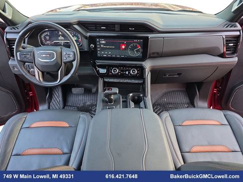 Used 2024 GMC Sierra 1500 AT4 w/ Technology Package image 9