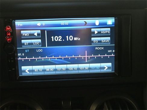 Used 2009 Jeep Wrangler X image 21