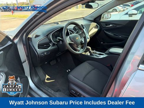 Used 2024 Chevrolet Malibu LT FWD image 11