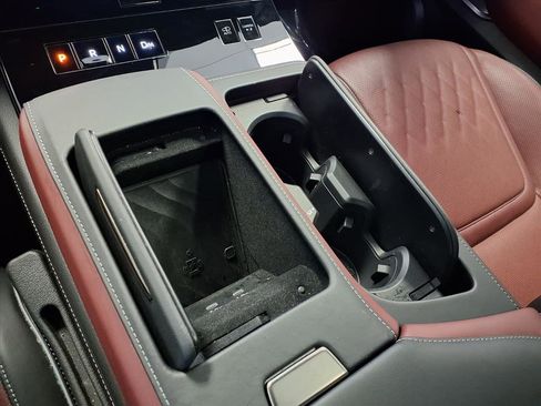 Used 2025 INFINITI QX80 Autograph w/ Autograph Exterior Package image 25