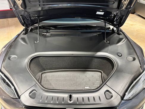 Used 2023 Tesla Model S Plaid image 4