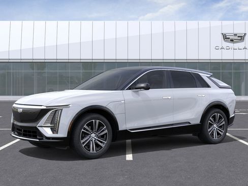 New 2026 Cadillac Lyriq Luxury w/ LPO, Floor Liner Package RWD image 2