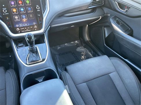 Used 2020 Subaru Outback Premium image 15