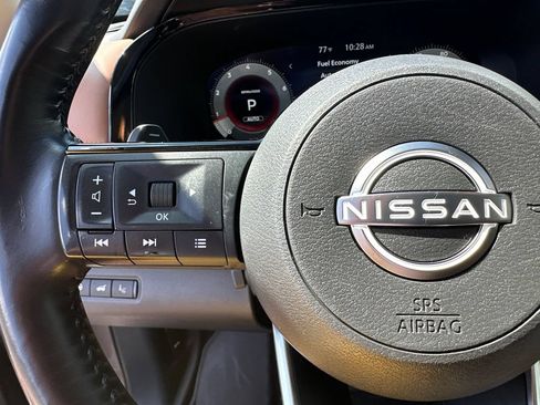 Used 2023 Nissan Pathfinder Platinum AWD/4WD image 26
