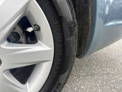 Used 2007 Toyota Avalon XL image 29