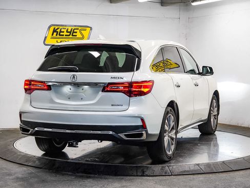 Used 2018 Acura MDX SH-AWD w/ Technology Package image 4