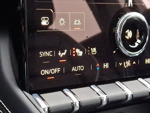 New 2026 GMC Terrain Denali w/ LPO, Floor Liner Package image 15